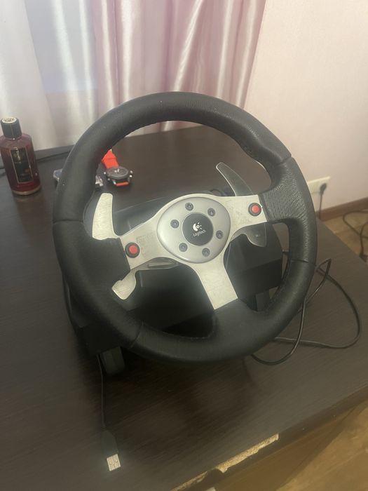 Кермо Logitech g25