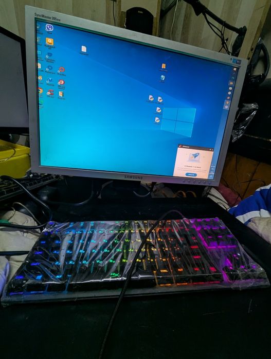 Монитор 20" Samsung SyncMaster 205BW (Словакия) — Надёжный и яркий