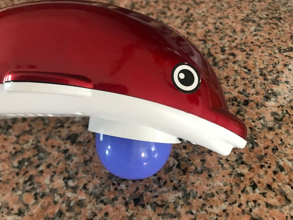 Massageador elétrico temático - golfinho