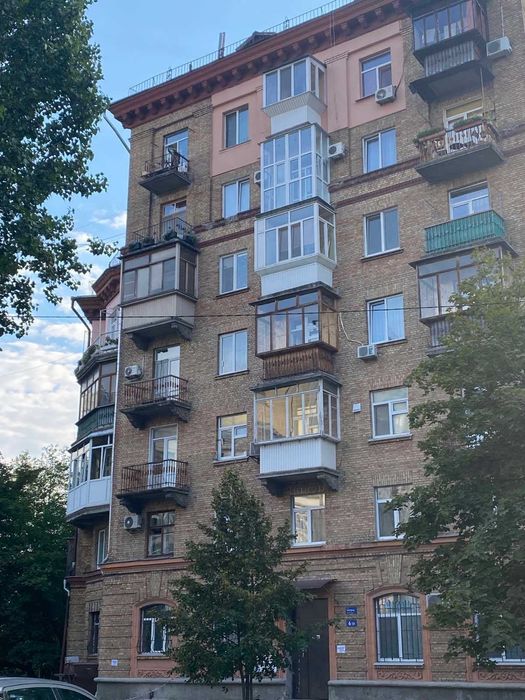 Оренда стоматології  Лук'янівка Нагірна Іллєнка Шевченківський район