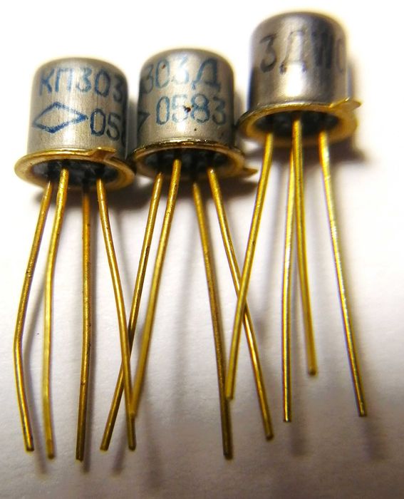 Польові транзистори КП303Д та КП305В
