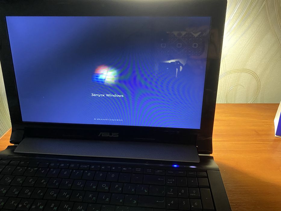 Ноутбук Asus 53 тк