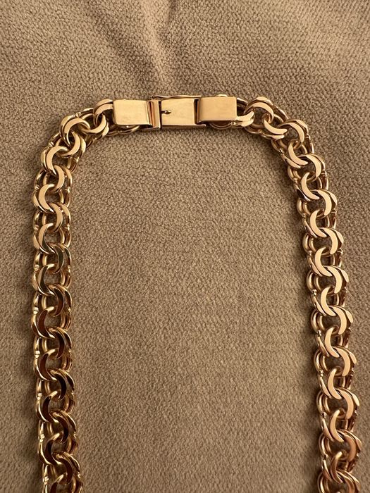 Золоті цепочки.