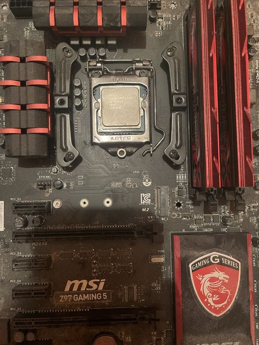Intel i7 4790k ,msi z97 gaming 5 i 4x8gb ddr3 2400mhz
