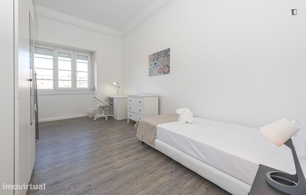 Quarto - localizado em Alameda Lisbon