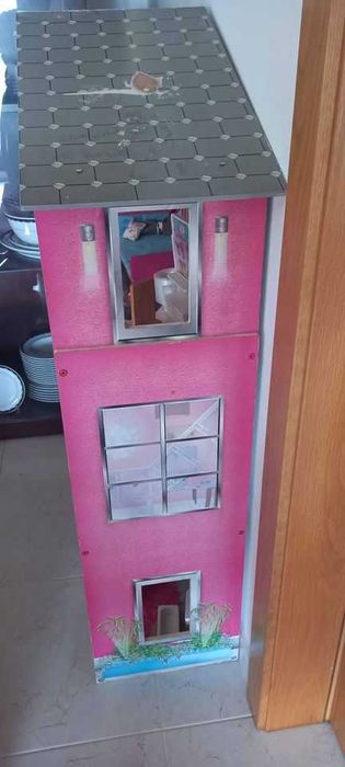 Casa de brincar de bonecas em madeira de tamanho grande