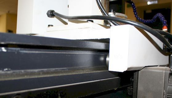 Верстат для автоматичного заточування плоских ножів Holzmann HMS 700