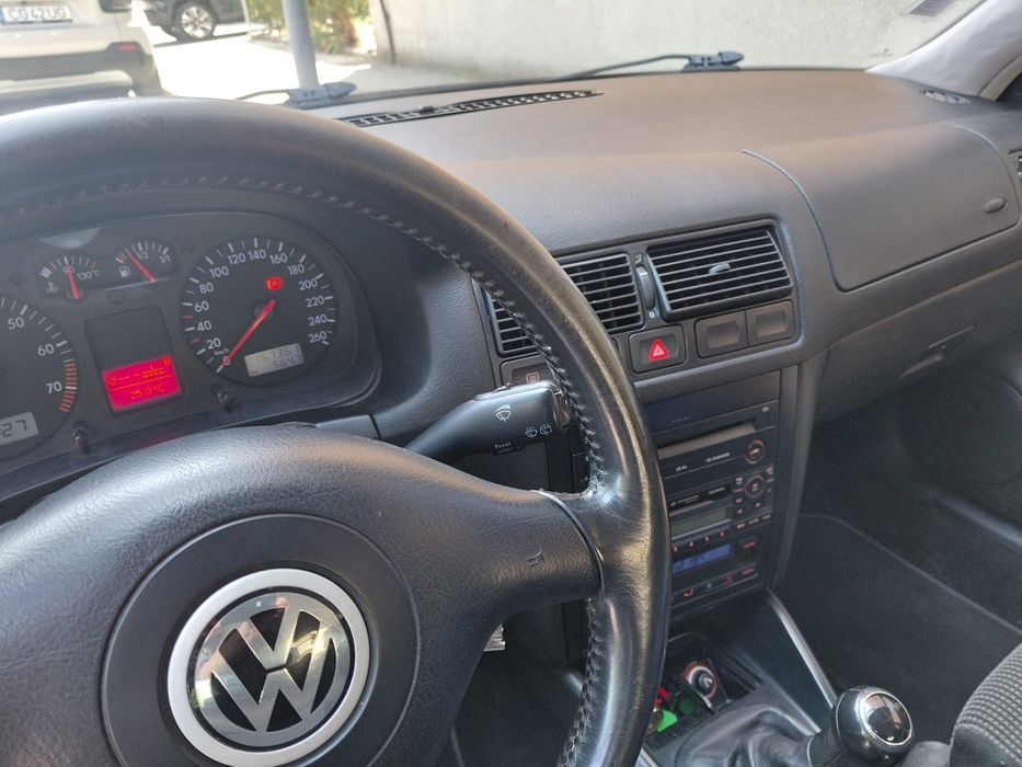 Golf 1.6 gasolina