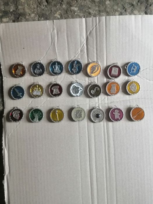 Продам медальйони Шрек