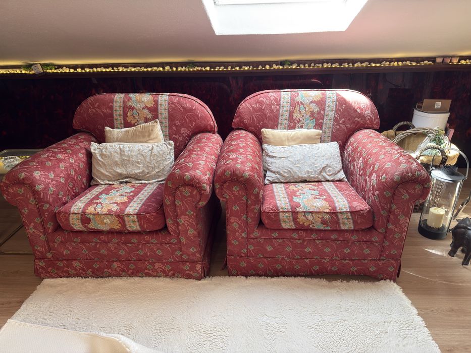 2 sofas individuais