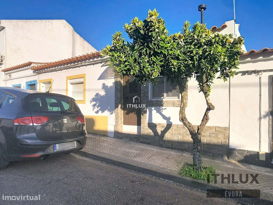 Moradia localizada em Vila Boim, Elvas com área bruta privativa de 67m