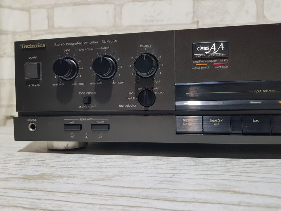 Стерео підсилювач TECHNICS SU V55A, *2x105 Вт, б/у з Німеччини