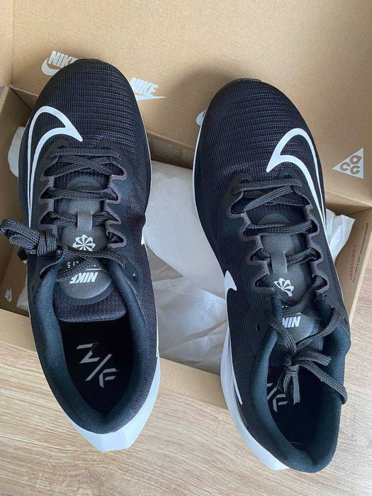 Бігові кросівки Nike ZOOM FLY 5,розмір 13 US 31 cm