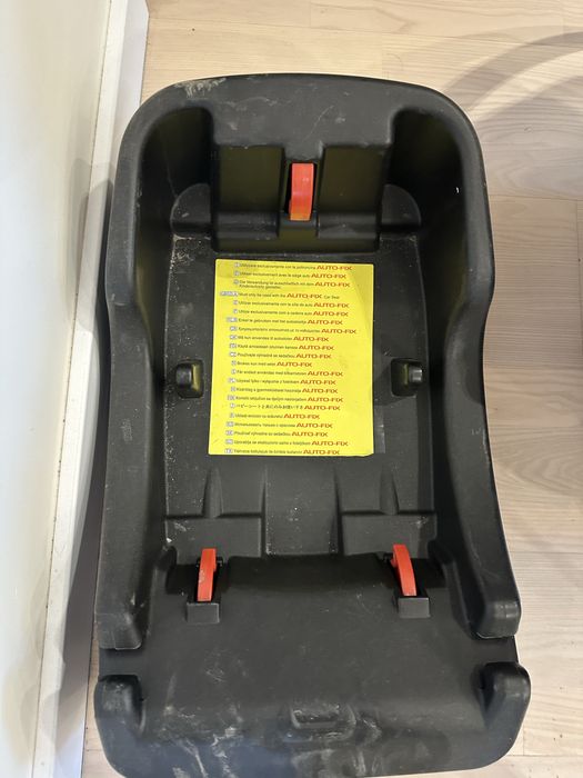 Автокрісло дитяче