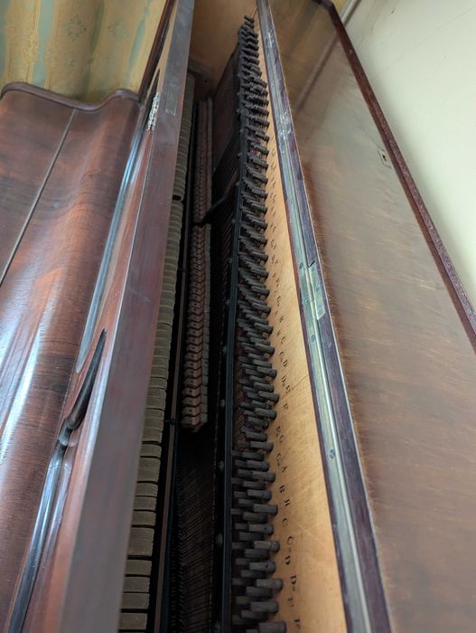 Pianino B.Grimm in Reichenbach Schl.