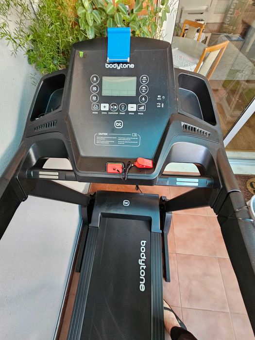 Passadeira dobravel, pouquissimo uso e em garantia