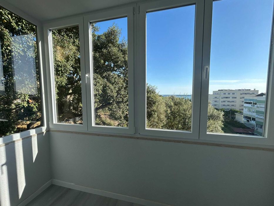 Vende-se apartamento T2 remodelado - Setúbal | VENDA PARTICULAR