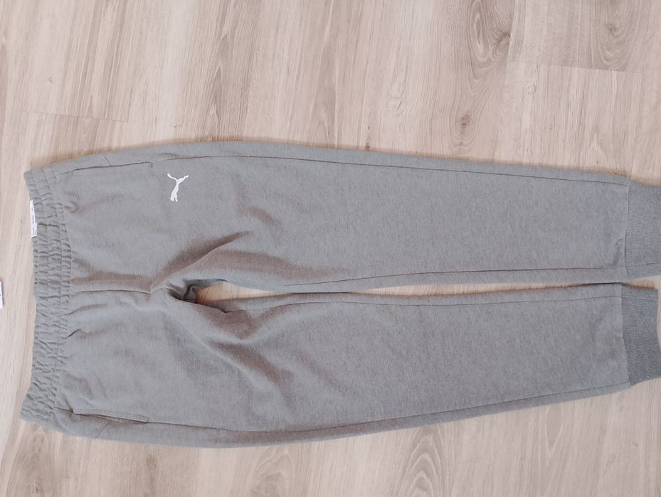 Spodnie dresowe puma rozm M, slim fit