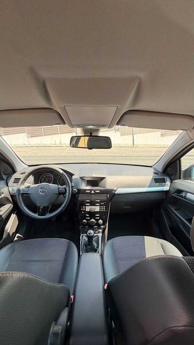Opel Astra 1.7 CDTI Cosmo 2009