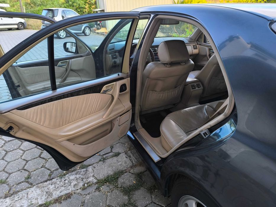 Mercedes E 270CDI.  AVANGARD