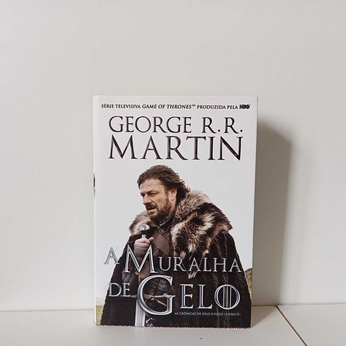 As Crónicas de Gelo e Fogo - A Muralha de Gelo; George R R Martin