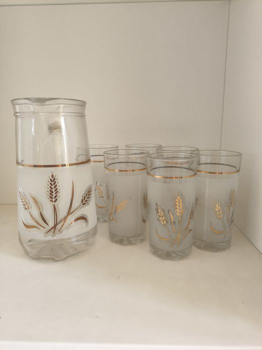 Komplet szklany z kłosem 6 szklanek z dzbankiem