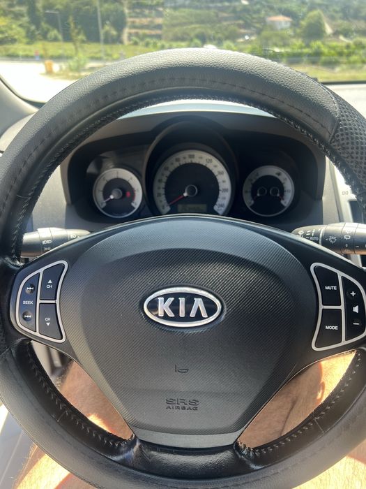 Kia ceed 1.6 crdi 115cv gasoleo