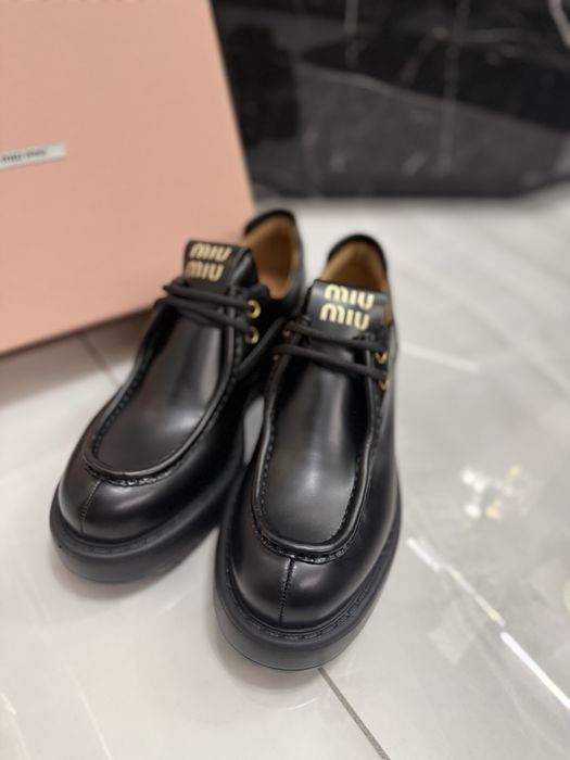 Połbuty Miu Miu black Leather