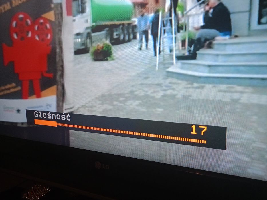 Telewizor LCD LG 37"