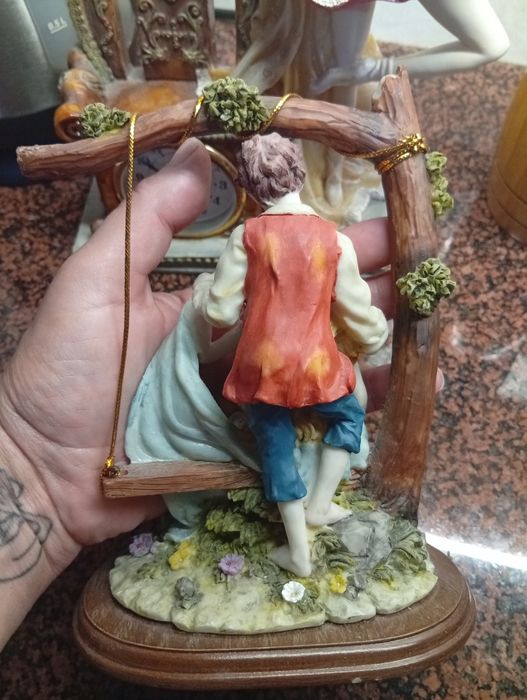 Estatuetas porcelana antigas