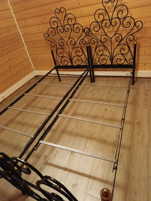 Cama de casal em ferro forjado 
Cama de ca