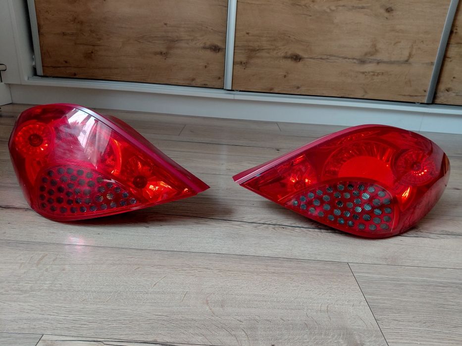 Lampy peugot 207