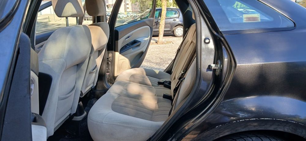 Vendo Fiat línea 1.3 MultiJet