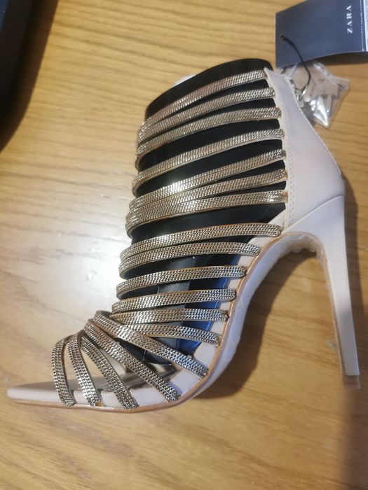 Zara złote szpilki sandałki na obcasie nowe 37