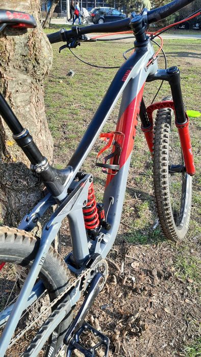 Cube Stereo 170 TM, grey'n'red / 180 skoku przód, 170 tył / Rozmiar 18