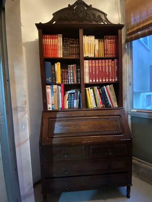 Movel Antigo em bom estado