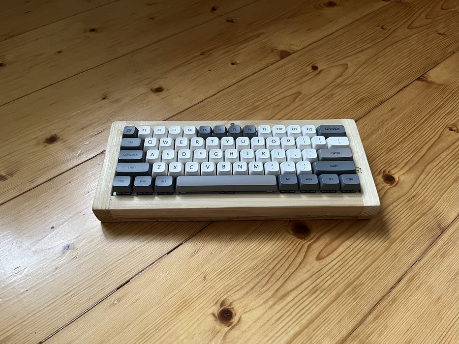 Drewniana klawiatura Redragon Draconic K530