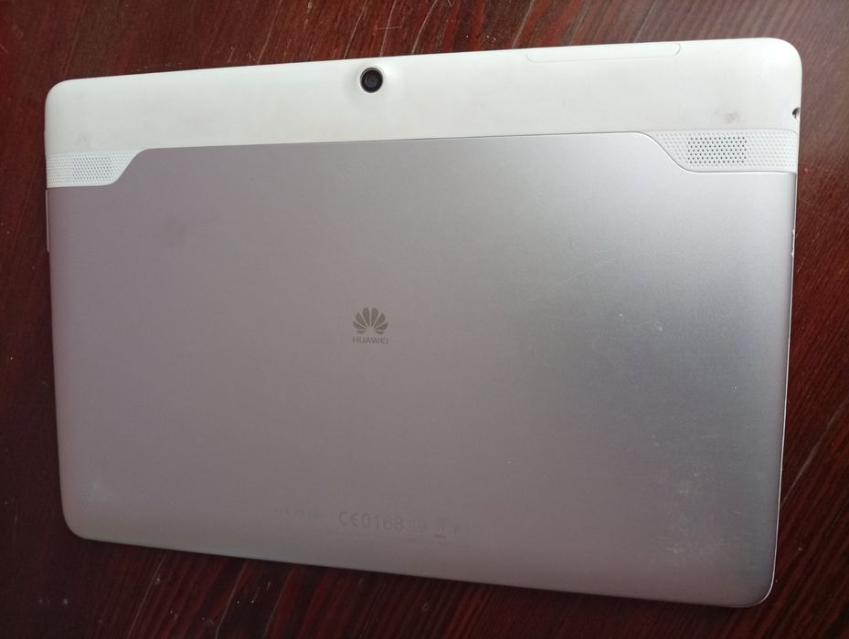 Планшет    Хуавей