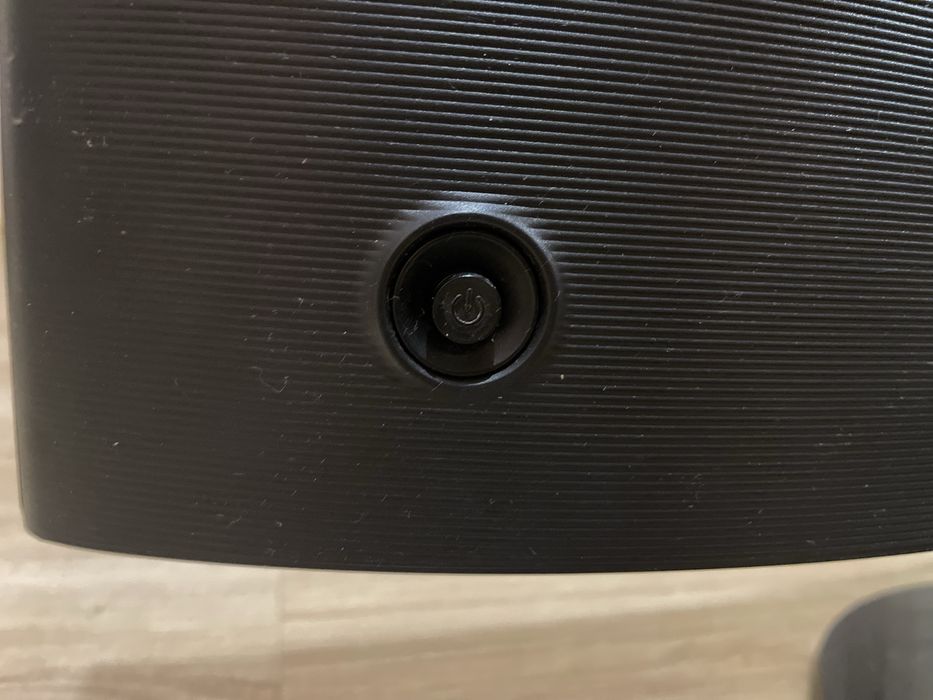 монитор Samsung C24F390FH