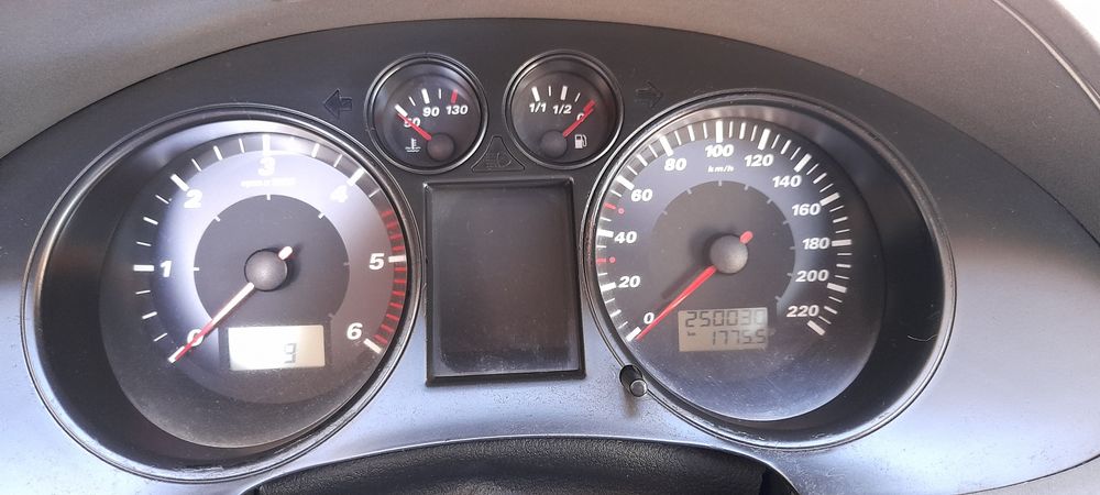 SEAT Ibiza 6L 1.4 TDI