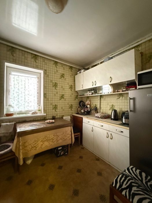 Продам частину будинку в центрі