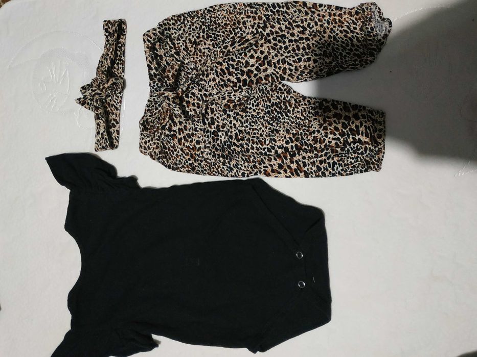 Одяг для дівчинки