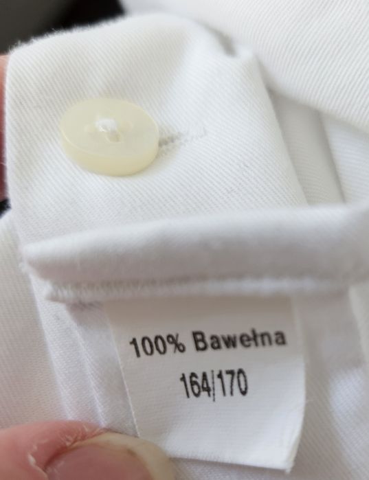 Elegancka koszula męska z długim rękawem; 39; Kastor; biała
Rozmiar: