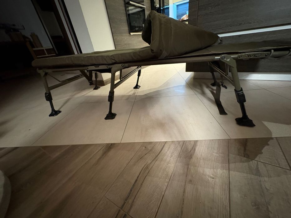 Łóżko karpiowe  avid benchmark leveltech