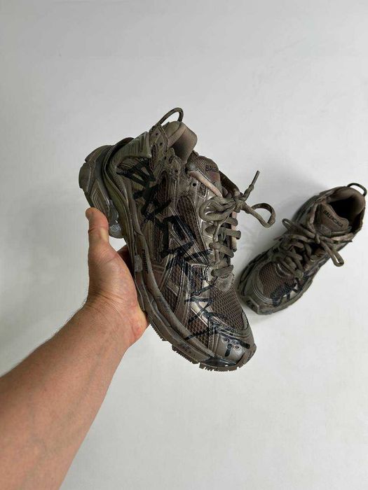 BALENCIAGA Runner кроссовки коричневые кеди кеды кросівки коричневі 43