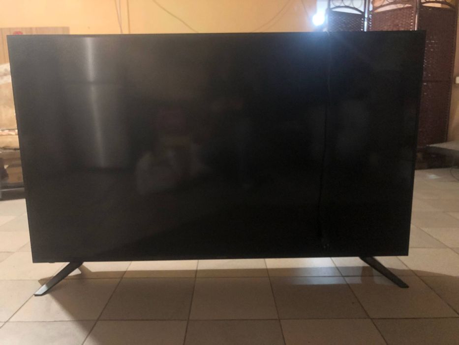 Телевізор 70" Sharp LC-70UI7652E 
SHARP LC70UI7652E
SHARP LC70UI7652E