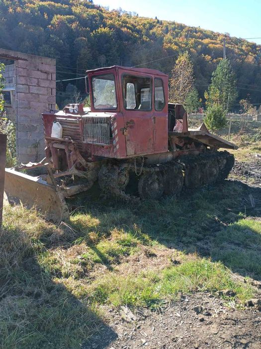 Продам трактор ТДТ 55