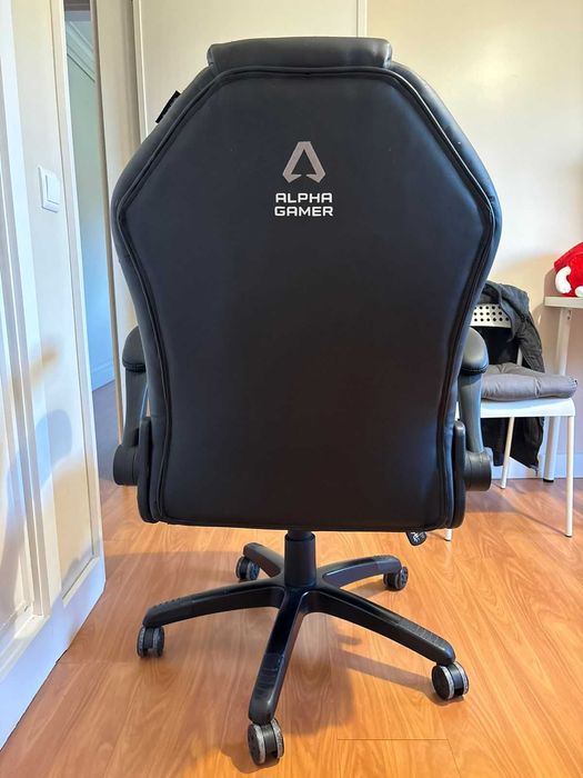 Cadeira Gaming Alpha Gamer Cyra