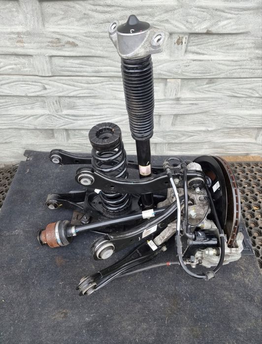 Hyundai IONIQ 5, KIA EV 6 ричаг, цапфа, піввісь, амортизатор, цапфа