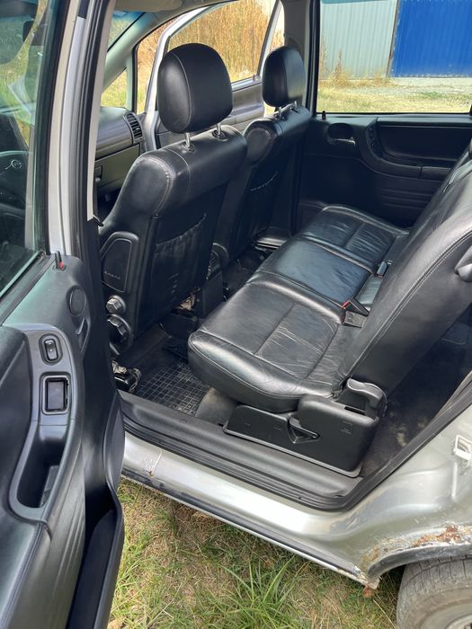 Opel zafira 2.2 tdi 125k.c